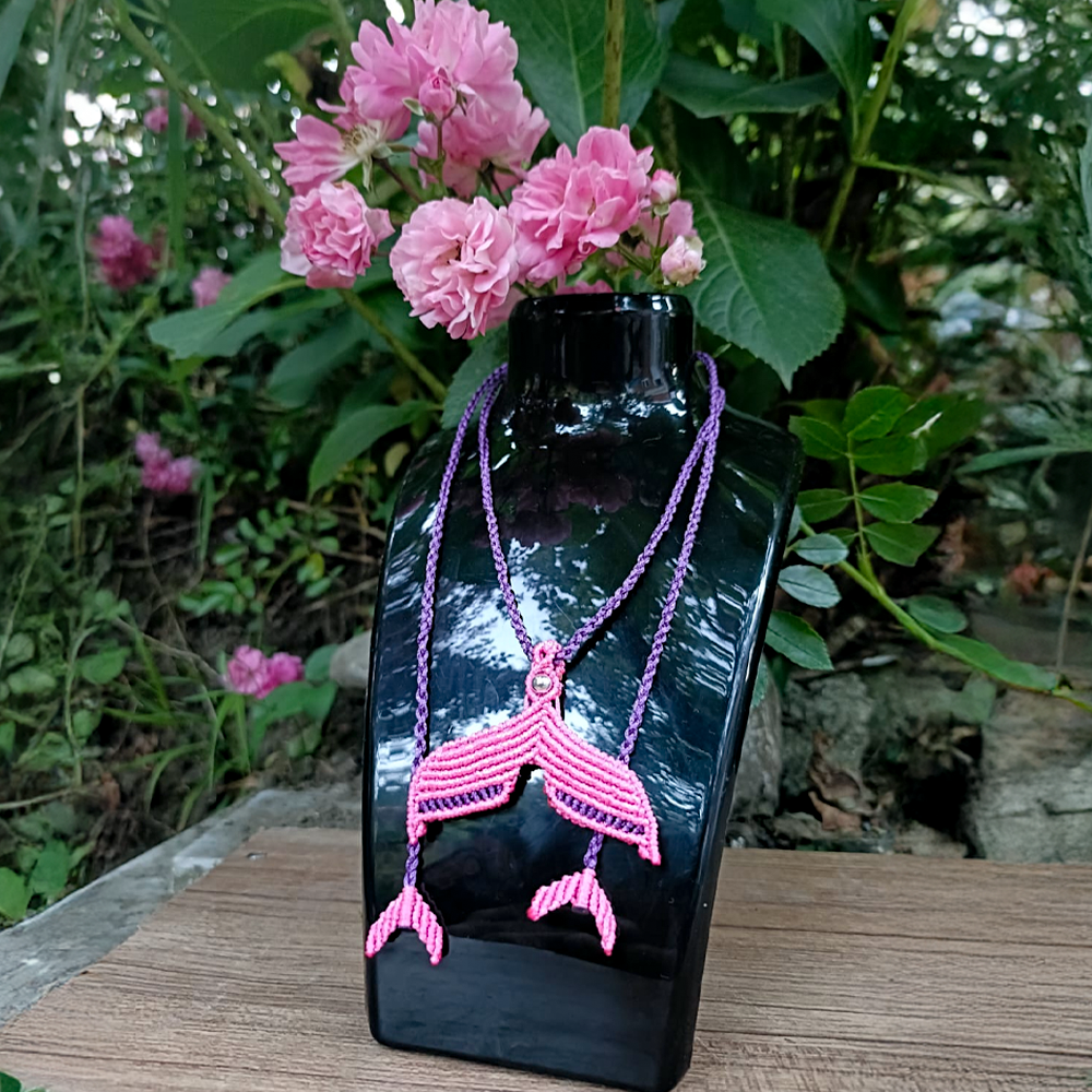 El Yapımı Makrome Kolye