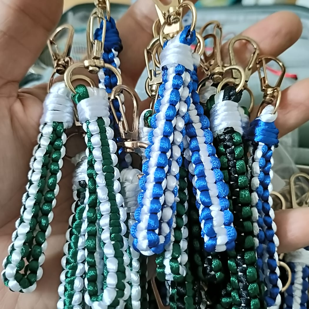 El Örgüsü Anahtarlık – Doğal & El Yapımı